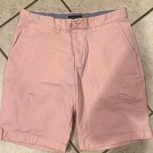 Men’s Tommy Hilfiger Shorts W33